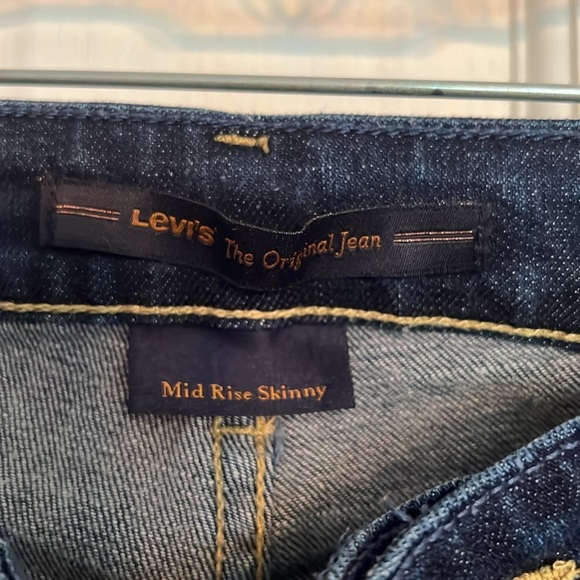 Levi’s mid rise skinny 8 EUC - Picture 5 of 13